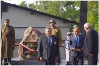  75.roczn.wypedzen033.jpg 